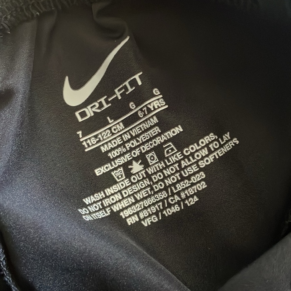 Kids Nike Dri-FIT & Under Armour Shorts - Picture 6 of 16